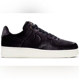 Nike Air Force 1 Low '07 Premium 'Black Velour' | Size 4.5